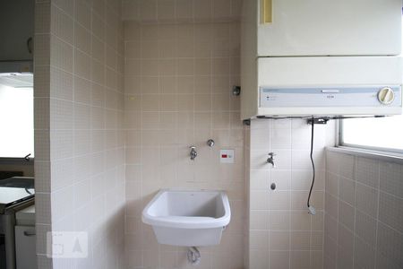 Apartamento para alugar com 78m², 2 quartos e 2 vagas Apartamento para alugar com 78m², 2 quartos e 2 vagasÁrea de Serviço