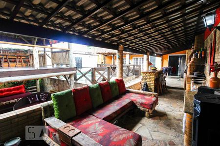 Casa de condomínio à venda com 300m², 5 quartos e 1 vaga Casa de condomínio à venda com 300m², 5 quartos e 1 vagaÁrea externa - Cozinha