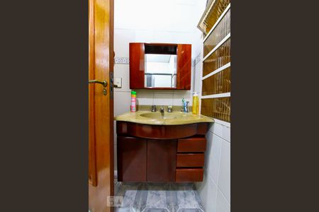 Casa à venda com 300m², 5 quartos e 6 vagas Casa à venda com 300m², 5 quartos e 6 vagasBanheiro da Suite 3