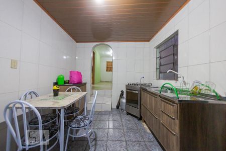 Casa à venda com 320m², 5 quartos e 3 vagas Casa à venda com 320m², 5 quartos e 3 vagasCozinha
