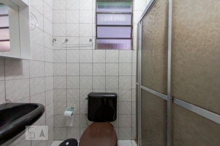 Casa à venda com 320m², 5 quartos e 3 vagas Casa à venda com 320m², 5 quartos e 3 vagasBanheiro