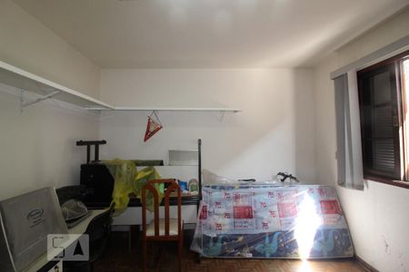 Casa à venda com 500m², 3 quartos e 7 vagasEdicula quarto serviço