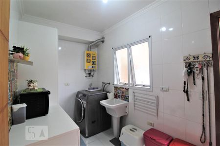 Casa à venda com 240m², 4 quartos e 3 vagasÁrea serviço