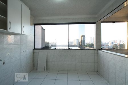 Casa à venda com 220m², 2 quartos e 4 vagas Casa à venda com 220m², 2 quartos e 4 vagasÁrea de serviço