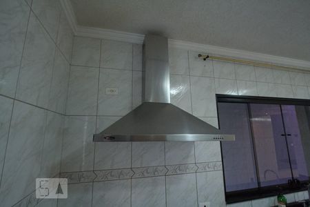 Casa à venda com 220m², 2 quartos e 4 vagas Casa à venda com 220m², 2 quartos e 4 vagasCoifa