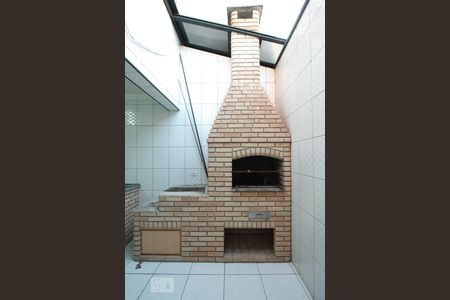 Casa à venda com 220m², 2 quartos e 4 vagas Casa à venda com 220m², 2 quartos e 4 vagasChurrasqueira