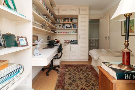 Apartamento à venda com 90m², 2 quartos e 2 vagas Apartamento à venda com 90m², 2 quartos e 2 vagasQuarto 2