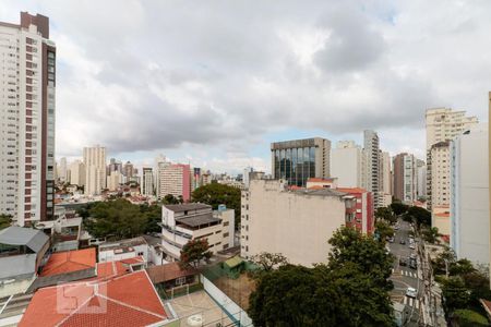 Apartamento à venda com 90m², 2 quartos e 2 vagas Apartamento à venda com 90m², 2 quartos e 2 vagasQuarto 2