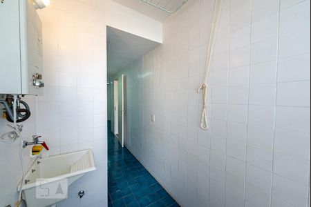 Apartamento à venda com 74m², 2 quartos e 1 vaga Apartamento à venda com 74m², 2 quartos e 1 vagaÁrea de Serviço