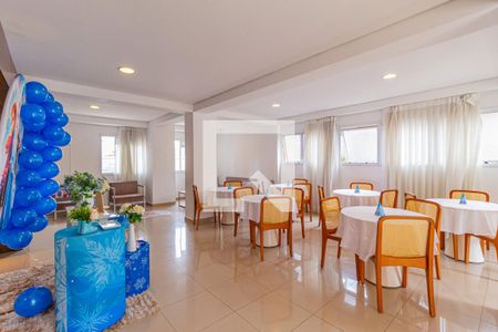 Apartamento para alugar com 49m², 2 quartos e 1 vagaÁrea comum - Salão de festas