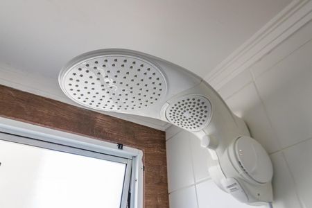 Apartamento para alugar com 51m², 2 quartos e 1 vaga Apartamento para alugar com 51m², 2 quartos e 1 vagaDetalhe do Banheiro