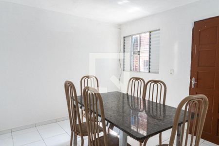 Casa à venda com 155m², 5 quartos e 2 vagas Casa à venda com 155m², 5 quartos e 2 vagasQuarto da Edícula