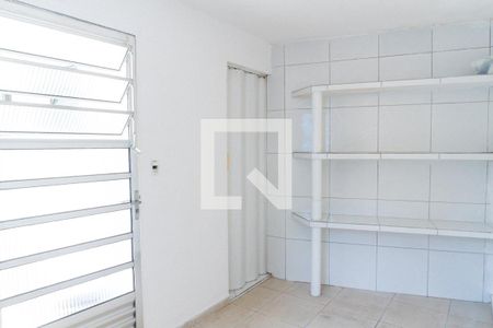 Casa à venda com 155m², 5 quartos e 2 vagas Casa à venda com 155m², 5 quartos e 2 vagasSuite da Edícula