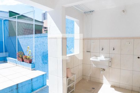 Casa à venda com 155m², 5 quartos e 2 vagas Casa à venda com 155m², 5 quartos e 2 vagasLavanderia