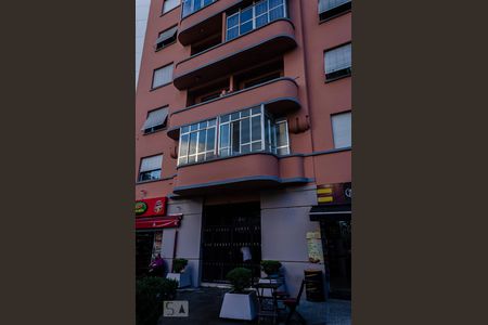 Apartamento à venda com 52m², 2 quartos e sem vaga Apartamento à venda com 52m², 2 quartos e sem vagaFachada