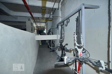 Bicicletário de apartamento à venda com 1 quarto, 65m² em Perdizes, São Paulo