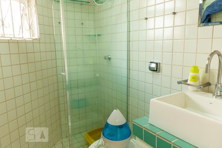 Casa à venda com 128m², 3 quartos e 2 vagas Casa à venda com 128m², 3 quartos e 2 vagasBanheiro da Suíte