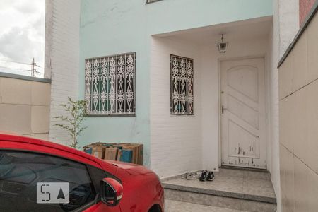Casa à venda com 197m², 3 quartos e 2 vagas Casa à venda com 197m², 3 quartos e 2 vagasGaragem