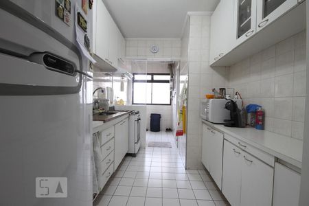 Apartamento à venda com 87m², 3 quartos e 2 vagasCozinha