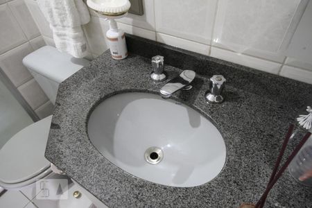 Apartamento à venda com 87m², 3 quartos e 2 vagasBanheiro