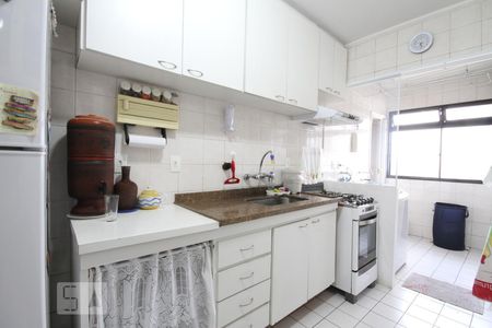 Apartamento à venda com 87m², 3 quartos e 2 vagasCozinha