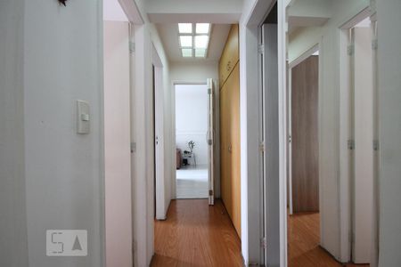 Apartamento à venda com 87m², 3 quartos e 2 vagasCorredor