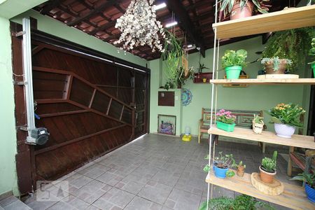 Casa à venda com 175m², 3 quartos e 2 vagasGaragem