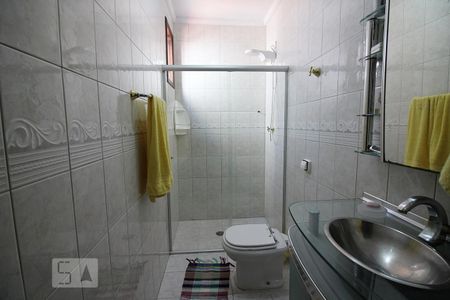 Casa à venda com 175m², 3 quartos e 2 vagasBanheiro Social