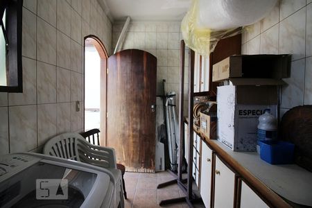 Casa à venda com 175m², 3 quartos e 2 vagasÁrea de Serviço
