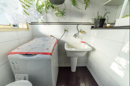 Apartamento à venda com 180m², 4 quartos e 4 vagas Apartamento à venda com 180m², 4 quartos e 4 vagasÁrea de Serviço