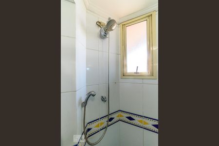 Apartamento à venda com 180m², 4 quartos e 4 vagas Apartamento à venda com 180m², 4 quartos e 4 vagasBanheiro da Suíte 2 - Chuveiro