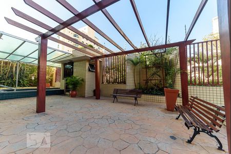 Apartamento à venda com 180m², 4 quartos e 4 vagas Apartamento à venda com 180m², 4 quartos e 4 vagasÁrea comum