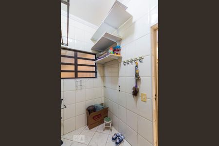 Casa à venda com 198m², 3 quartos e 2 vagasÁrea de Serviço