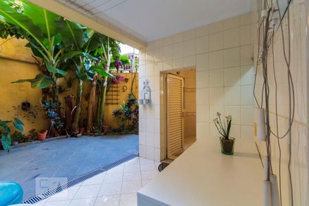 Casa à venda com 198m², 3 quartos e 2 vagasÁrea de Serviço