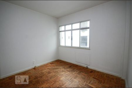 Quarto 1 de apartamento para alugar com 3 quartos, 90m² em Boa Viagem, Niterói