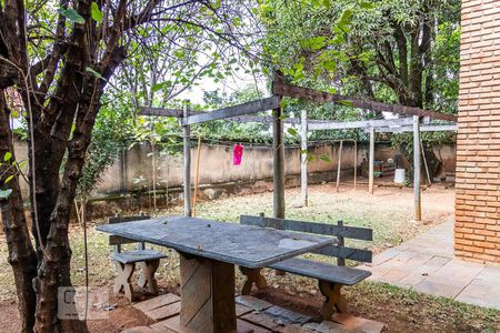 Casa à venda com 375m², 4 quartos e 4 vagasQuintal