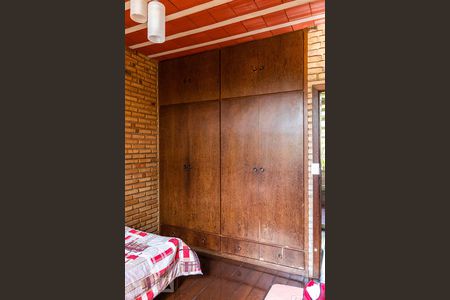 Casa à venda com 375m², 4 quartos e 4 vagasQuarto 1