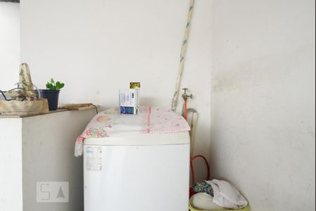 Casa à venda com 350m², 3 quartos e 1 vagaCasa 2 - Lavanderia