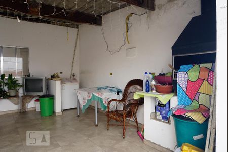 Casa à venda com 350m², 3 quartos e 1 vagaCasa 2 - Varanda gourmet