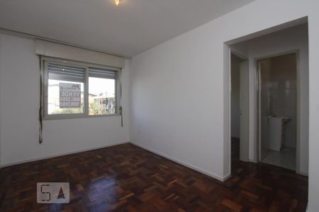 Sala de apartamento para alugar com 1 quarto, 56m² em Rubem Berta, Porto Alegre