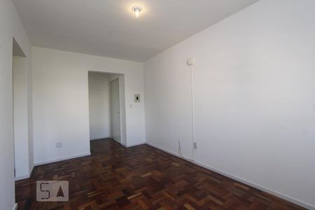 Sala de apartamento para alugar com 1 quarto, 56m² em Rubem Berta, Porto Alegre