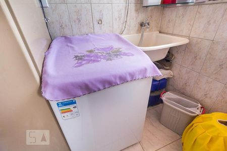 Apartamento à venda com 64m², 2 quartos e 1 vagaÁrea de Serviço