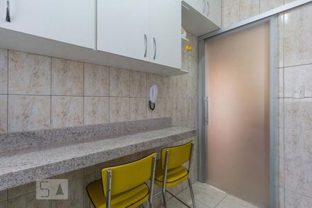 Apartamento à venda com 64m², 2 quartos e 1 vagaCozinha