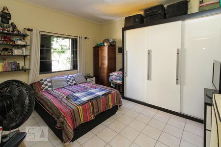 Casa à venda com 275m², 4 quartos e 8 vagasQuarto 02