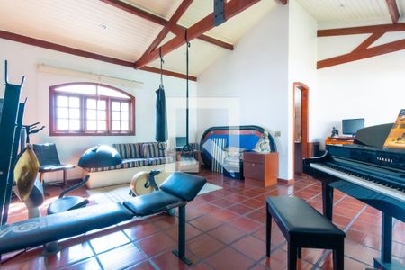 Casa à venda com 608m², 3 quartos e 6 vagas Casa à venda com 608m², 3 quartos e 6 vagasQuarto 1 - suíte