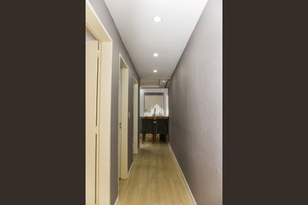 Apartamento à venda com 55m², 2 quartos e 1 vagaCorredor