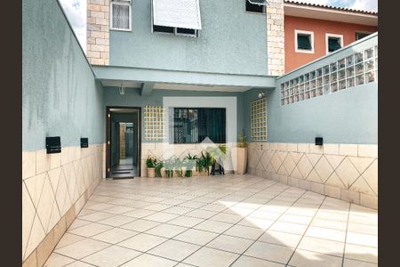 Casa à venda com 160m², 3 quartos e 2 vagas Casa à venda com 160m², 3 quartos e 2 vagasÁrea comum
