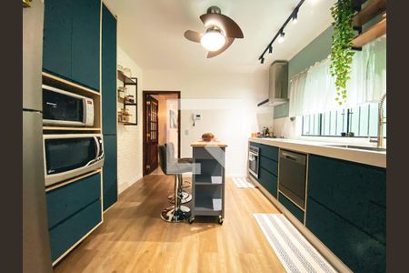 Casa à venda com 160m², 3 quartos e 2 vagas Casa à venda com 160m², 3 quartos e 2 vagasÁrea comum
