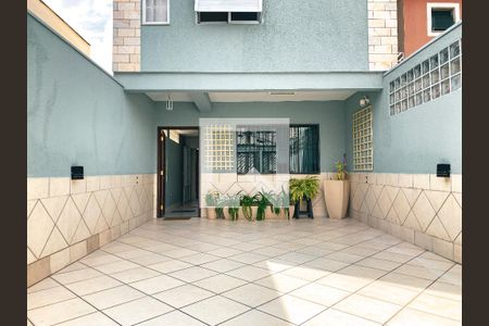 Casa à venda com 160m², 3 quartos e 2 vagas Casa à venda com 160m², 3 quartos e 2 vagasÁrea comum
