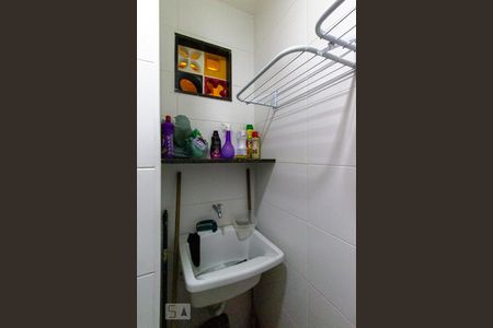 Apartamento à venda com 45m², 1 quarto e sem vagaÁrea de Serviço